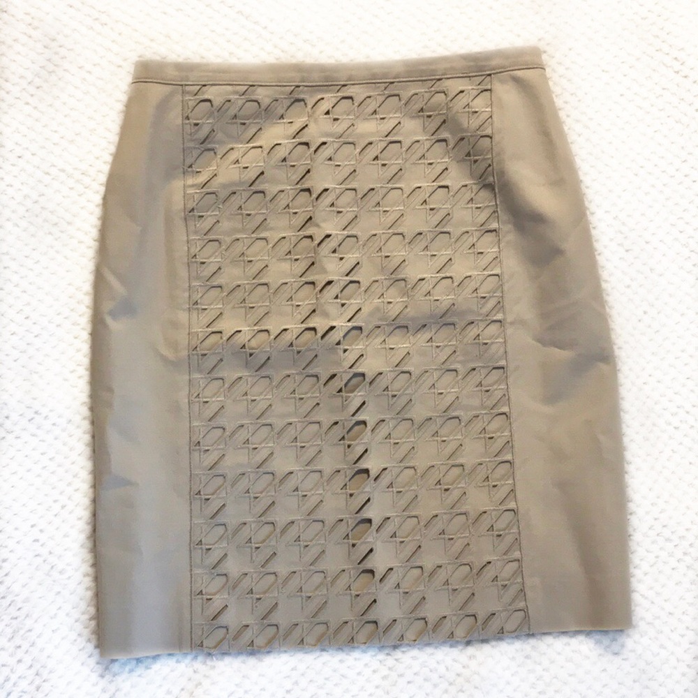 Carlisle | Tan Houndstooth Cutout Work Skirt